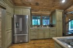 A Stoney River - Entry Level Fully Equipped Kitchen